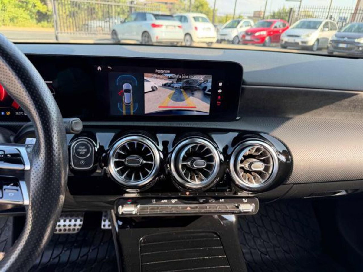 Mercedes-Benz Classe A 180 d Automatic Premium (12)