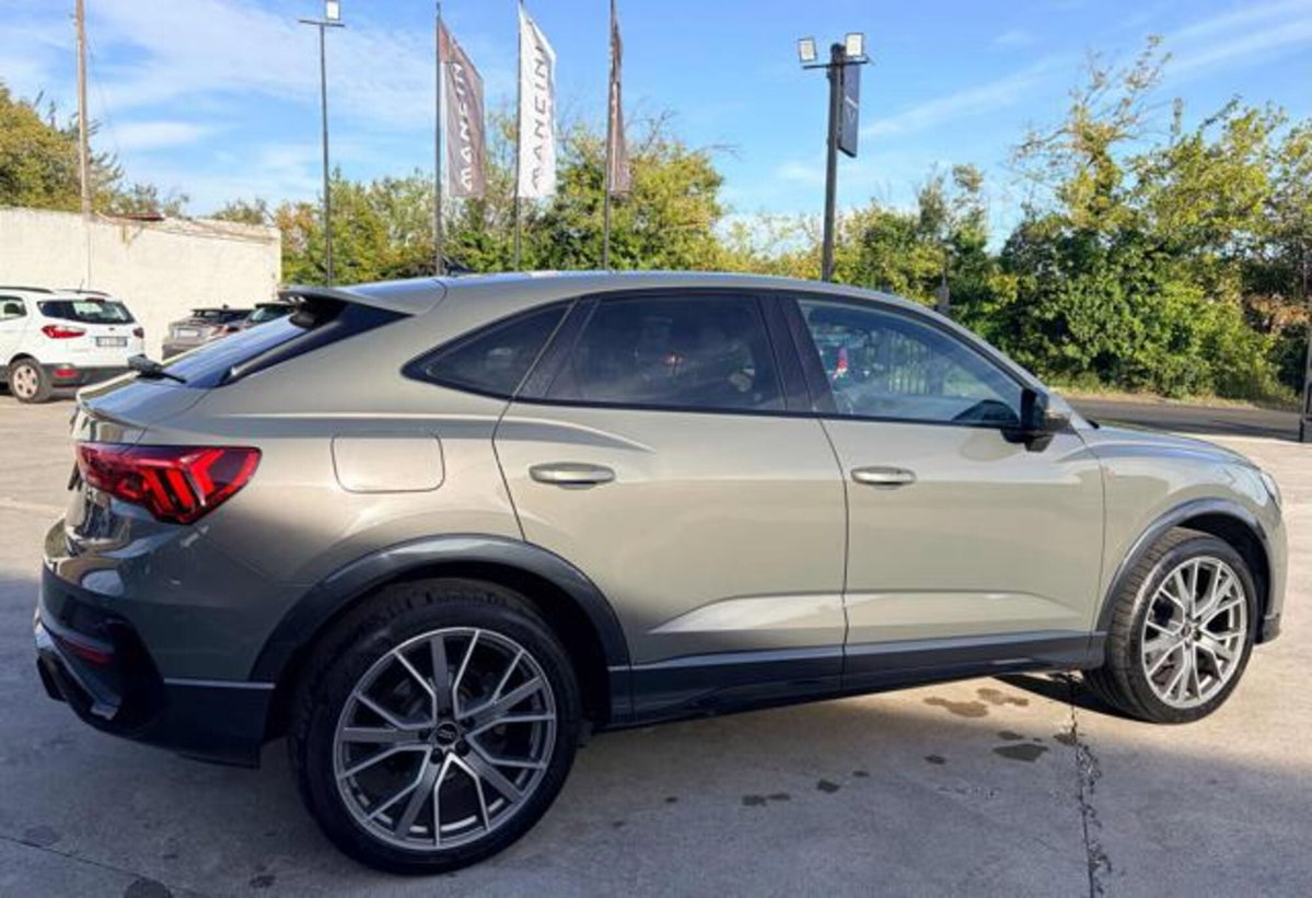 Audi Q3 Sportback 35 TDI quattro S tronic S line edition (4)