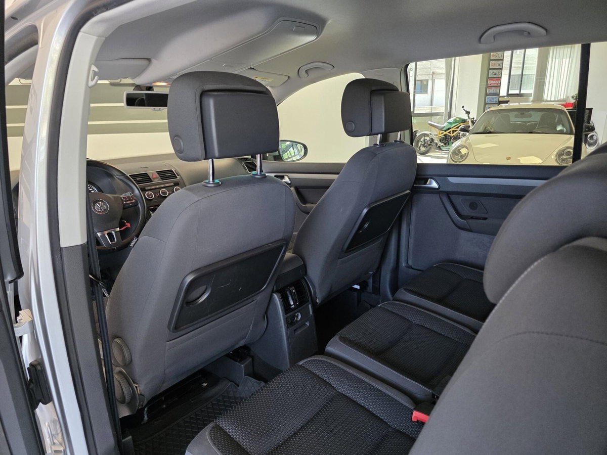 Volkswagen Touran 1.4 TSI Comfortline EcoFuel (11)
