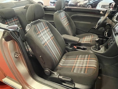 Volkswagen Maggiolino Cabrio 1.2 TSI Design BlueMotion Technology (12)