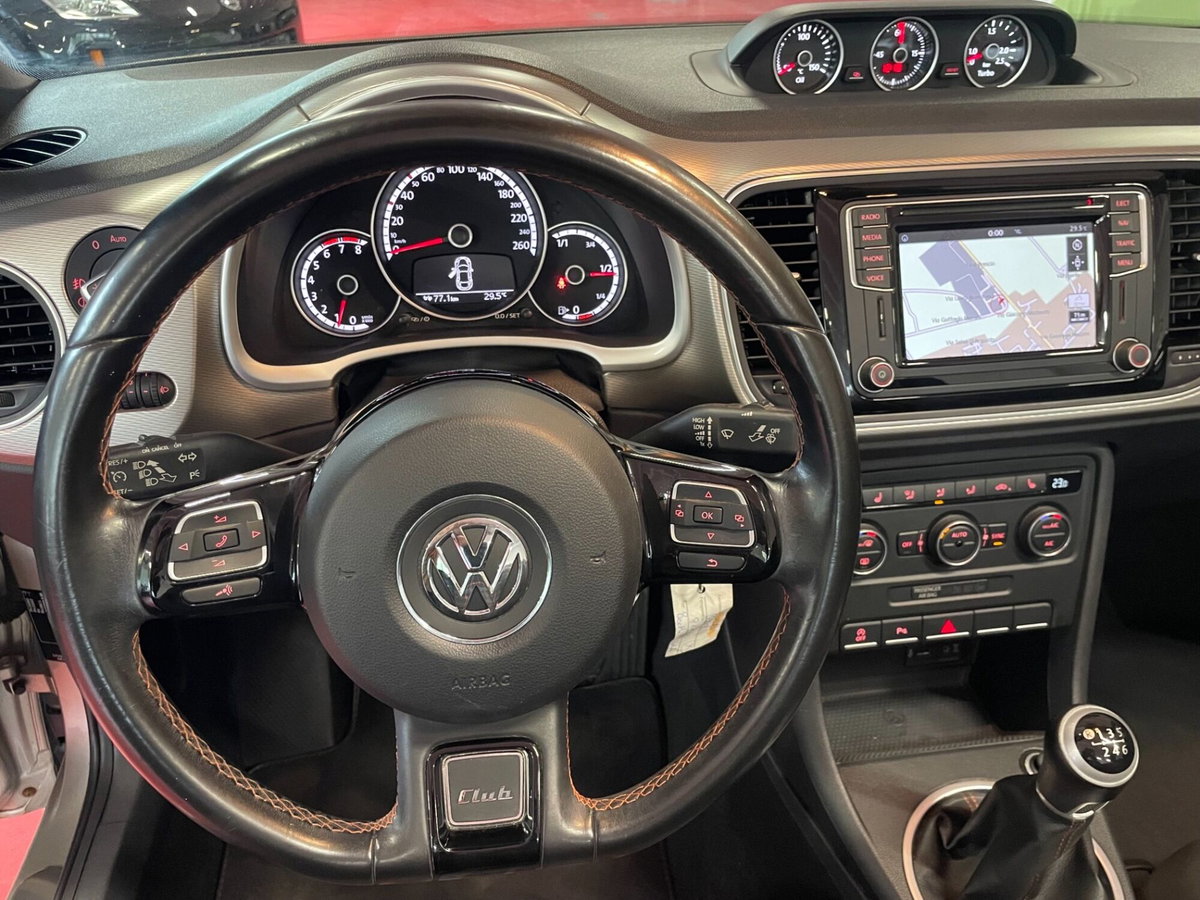 Volkswagen Maggiolino Cabrio 1.2 TSI Design BlueMotion Technology (14)