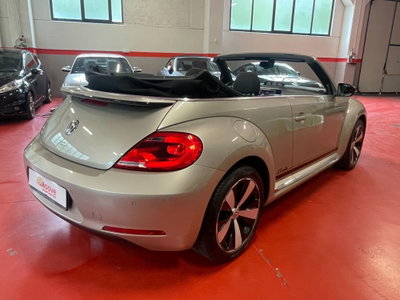 Volkswagen Maggiolino Cabrio 1.2 TSI Design BlueMotion Technology (5)