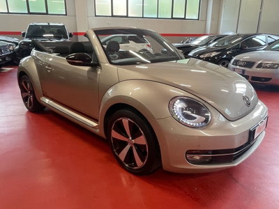 Volkswagen Maggiolino Cabrio 1.2 TSI Design BlueMotion Technology (7)