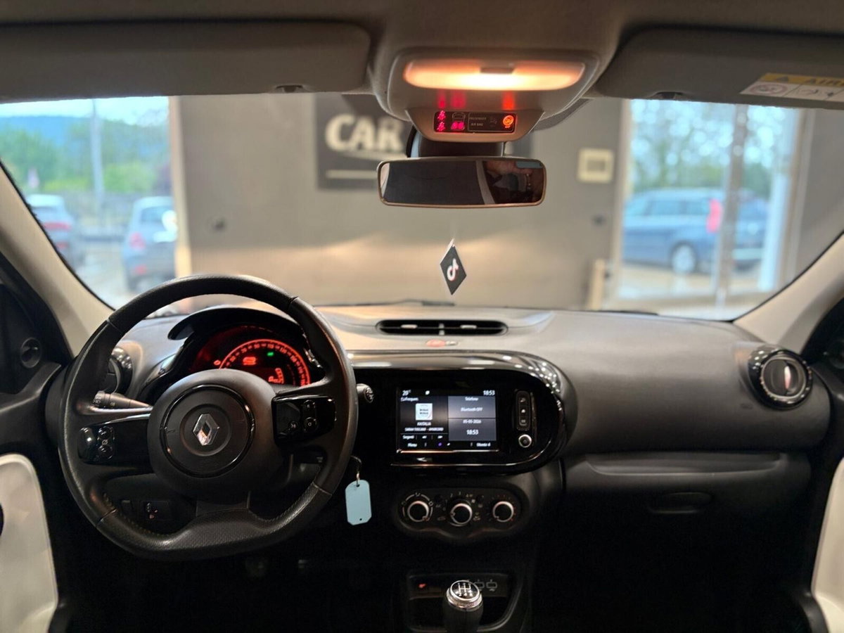 Renault Twingo SCe 65 CV Intens (14)