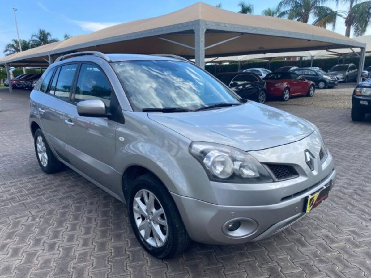 Renault Koleos 2.0 dCi 150CV 4X2 (2)