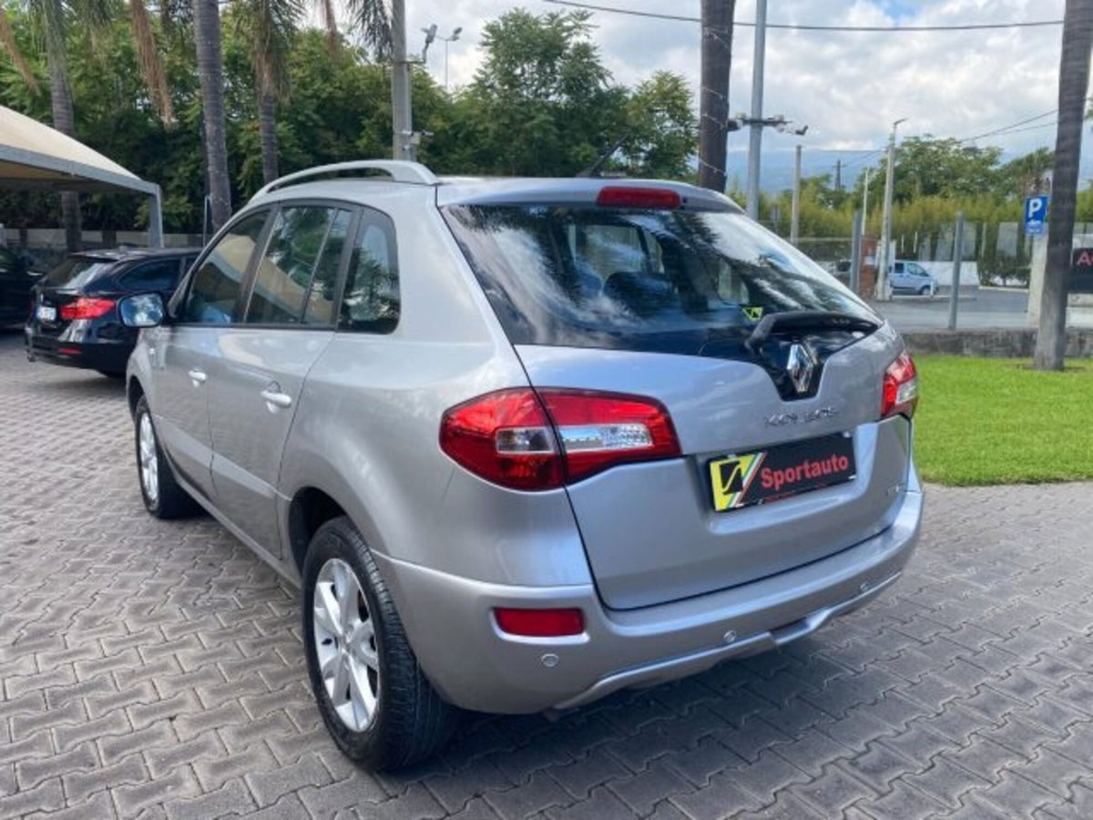 Renault Koleos 2.0 dCi 150CV 4X2 (4)