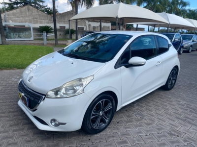 Peugeot 208 82 3 porte Access (14)