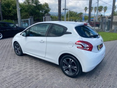 Peugeot 208 82 3 porte Access (16)