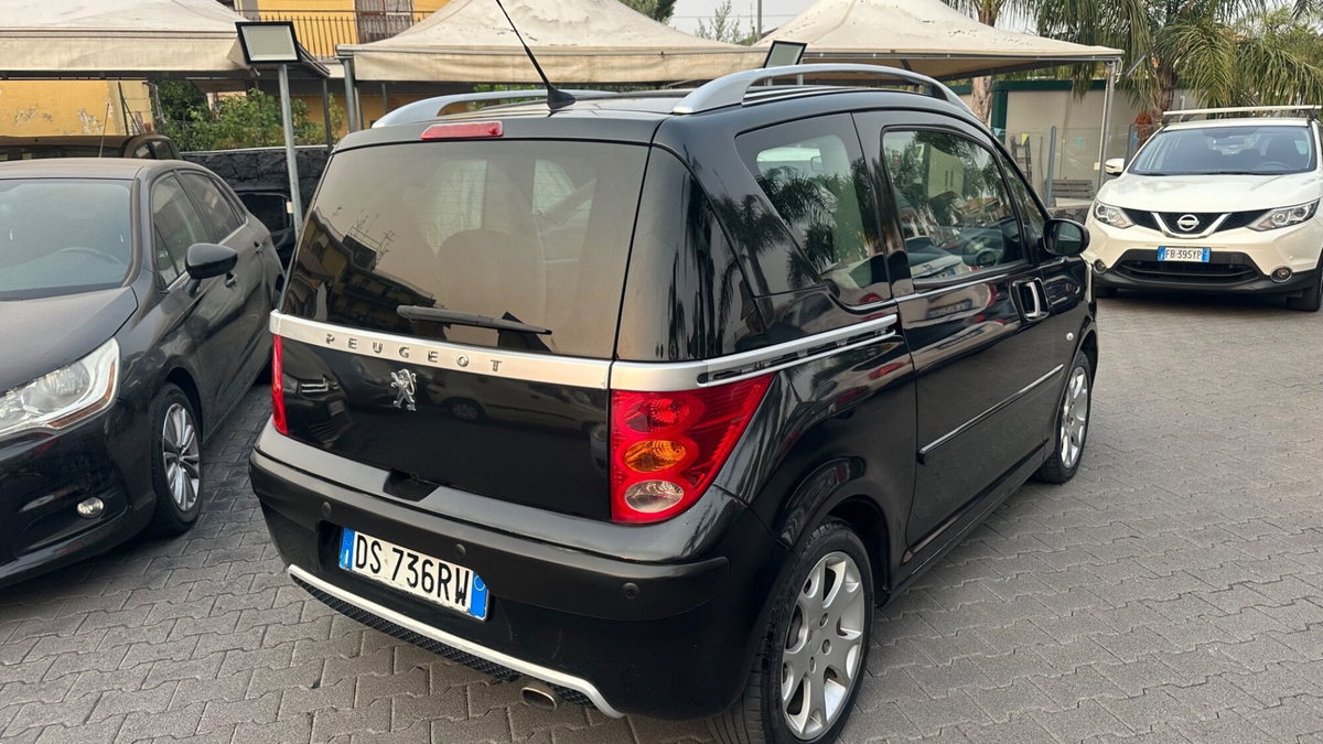 Peugeot 1007 1.6 Sporty 2Tronic (4)