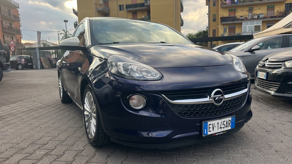 Opel Adam 1.2 70 CV Jam (3)