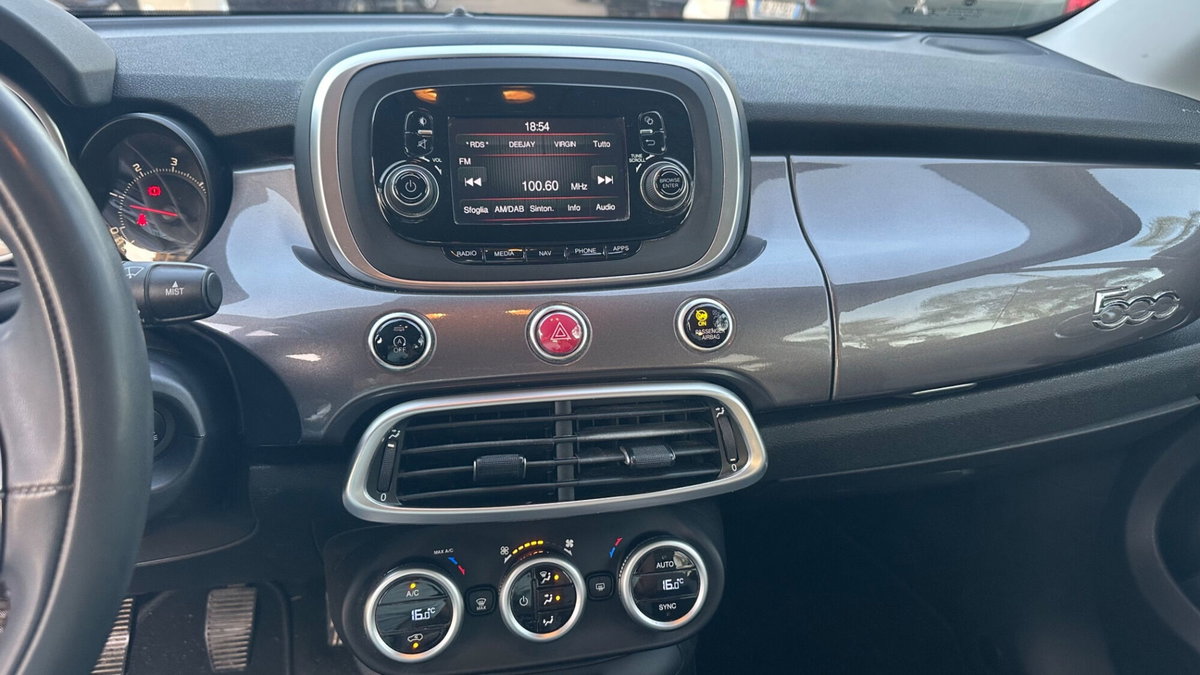 Fiat 500X 1.6 MultiJet 120 CV Lounge (9)