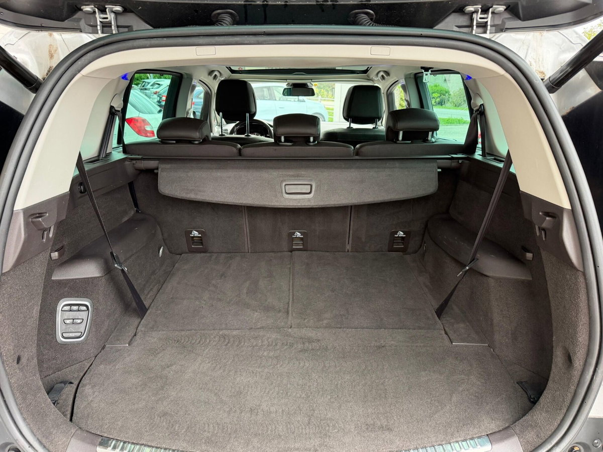 Renault Espace dCi 160CV EDC Energy Initiale Paris 4Control (10)