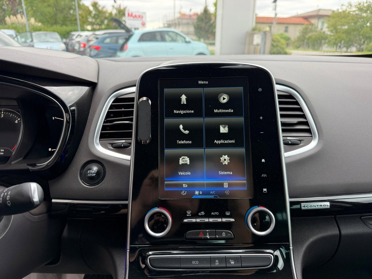 Renault Espace dCi 160CV EDC Energy Initiale Paris 4Control (17)
