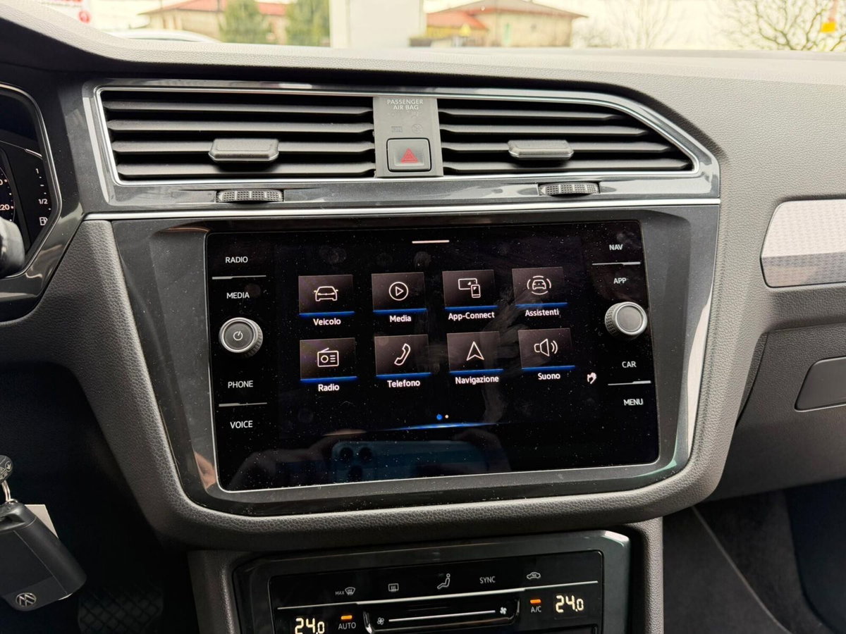 Volkswagen Tiguan 2.0 TDI 150 CV SCR DSG 4MOTION Life (15)