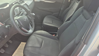 Mahindra KUV100 KUV100 1.2 VVT M-Bifuel(GPL) K6+ (7)