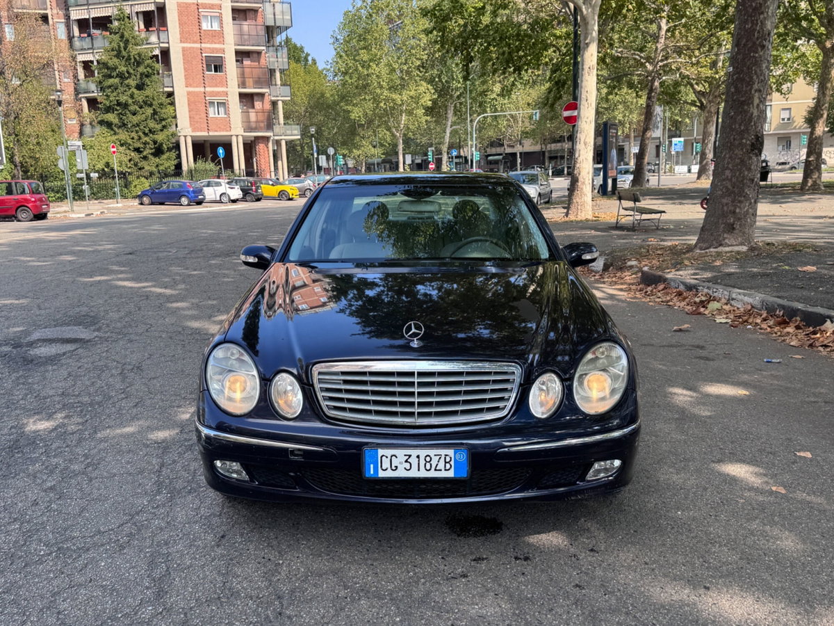 Mercedes-Benz Classe E 220 CDI cat Avantgarde (2)
