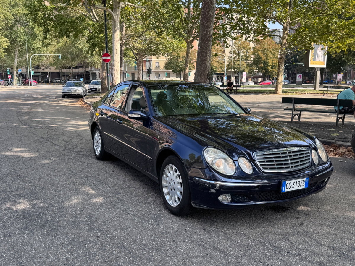 Mercedes-Benz Classe E 220 CDI cat Avantgarde (3)