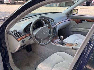 Mercedes-Benz Classe E 220 CDI cat Avantgarde (7)
