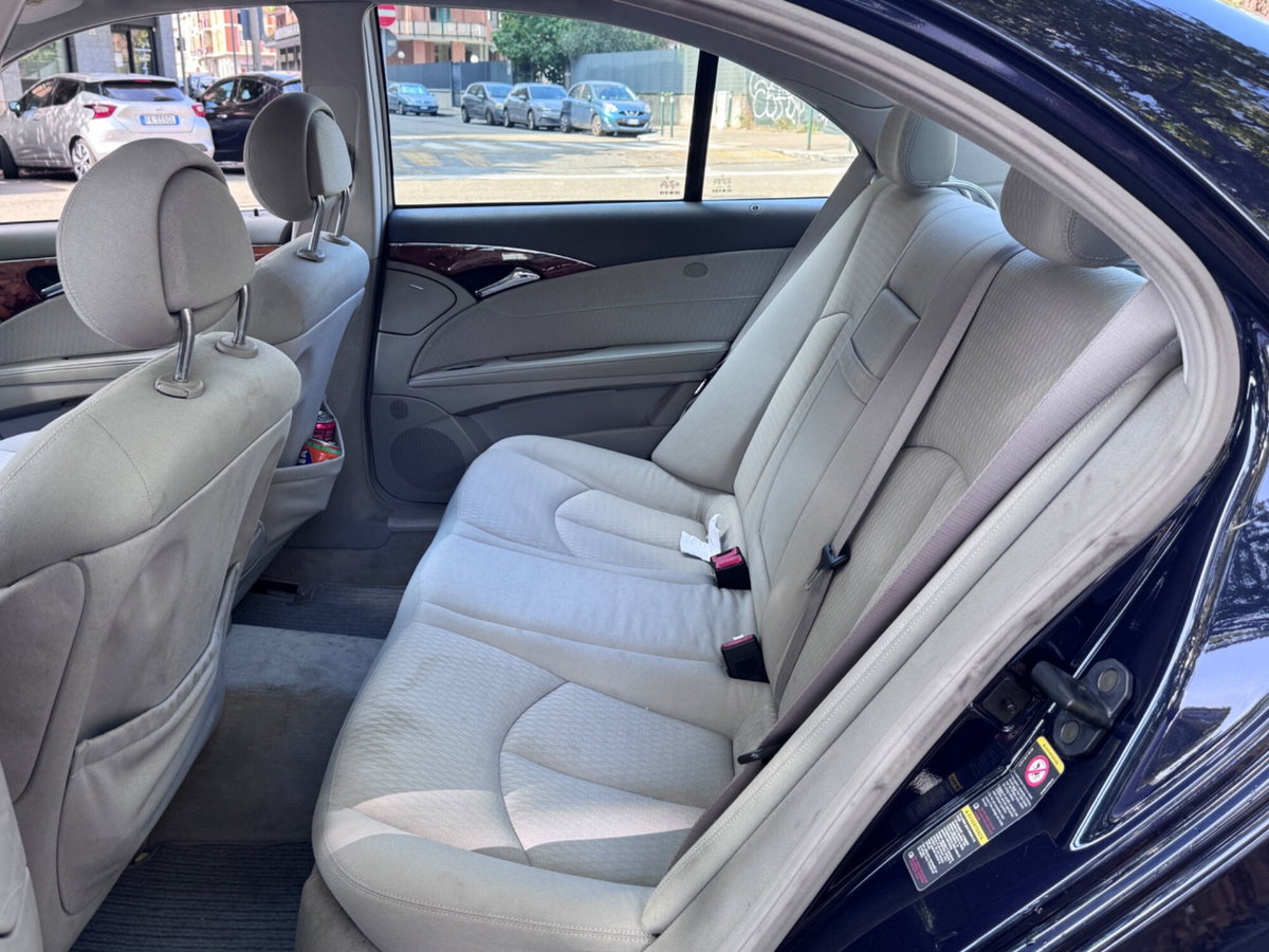 Mercedes-Benz Classe E 220 CDI cat Avantgarde (8)