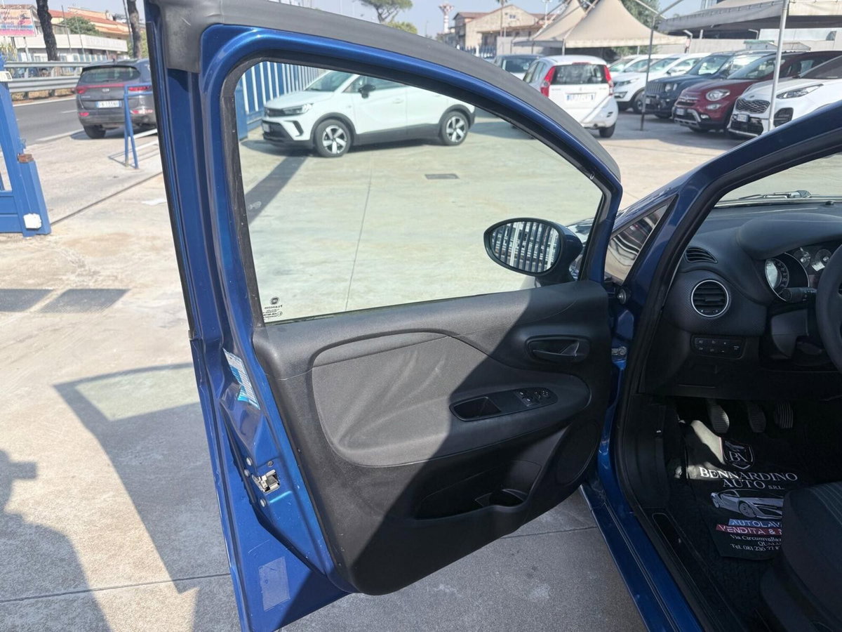 Fiat Punto Evo 1.3 Mjt 75 CV 5 porte Dynamic (18)