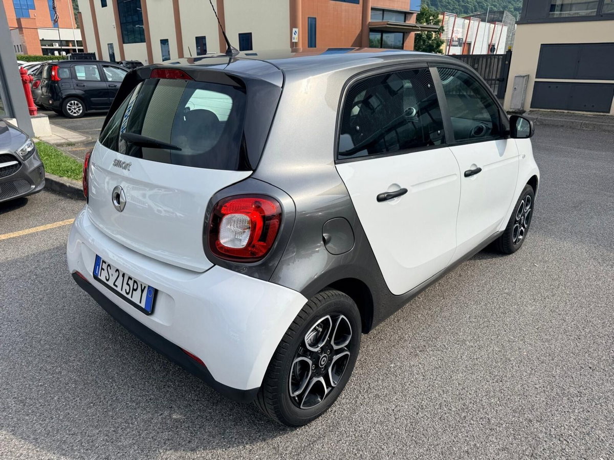 smart forfour forfour 70 1.0 twinamic Youngster (2)
