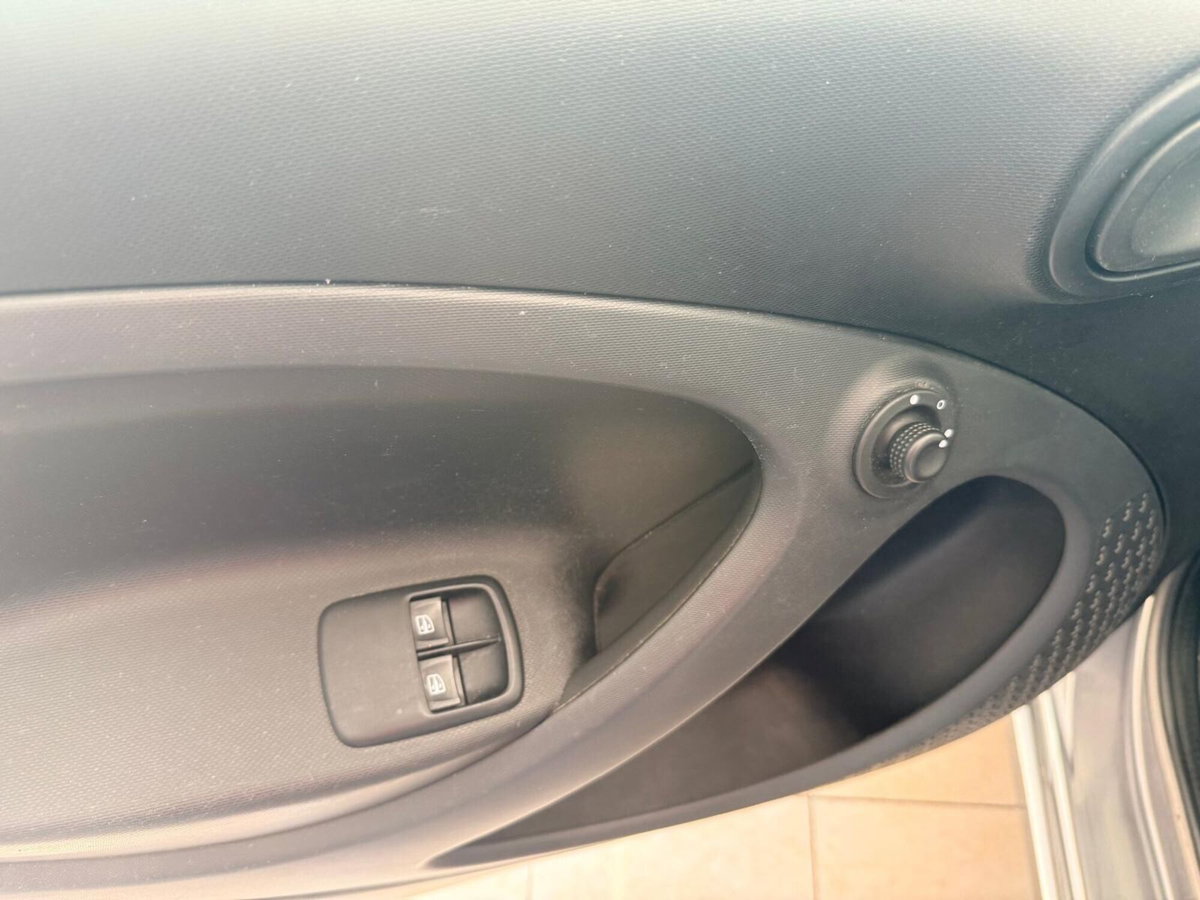 smart forfour forfour 70 1.0 twinamic Youngster (7)