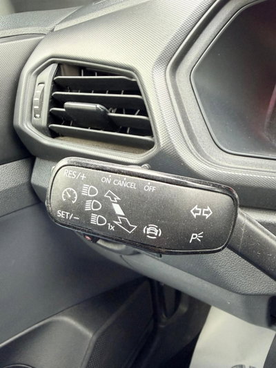 Volkswagen T-Cross 1.6 TDI SCR Urban BMT (10)