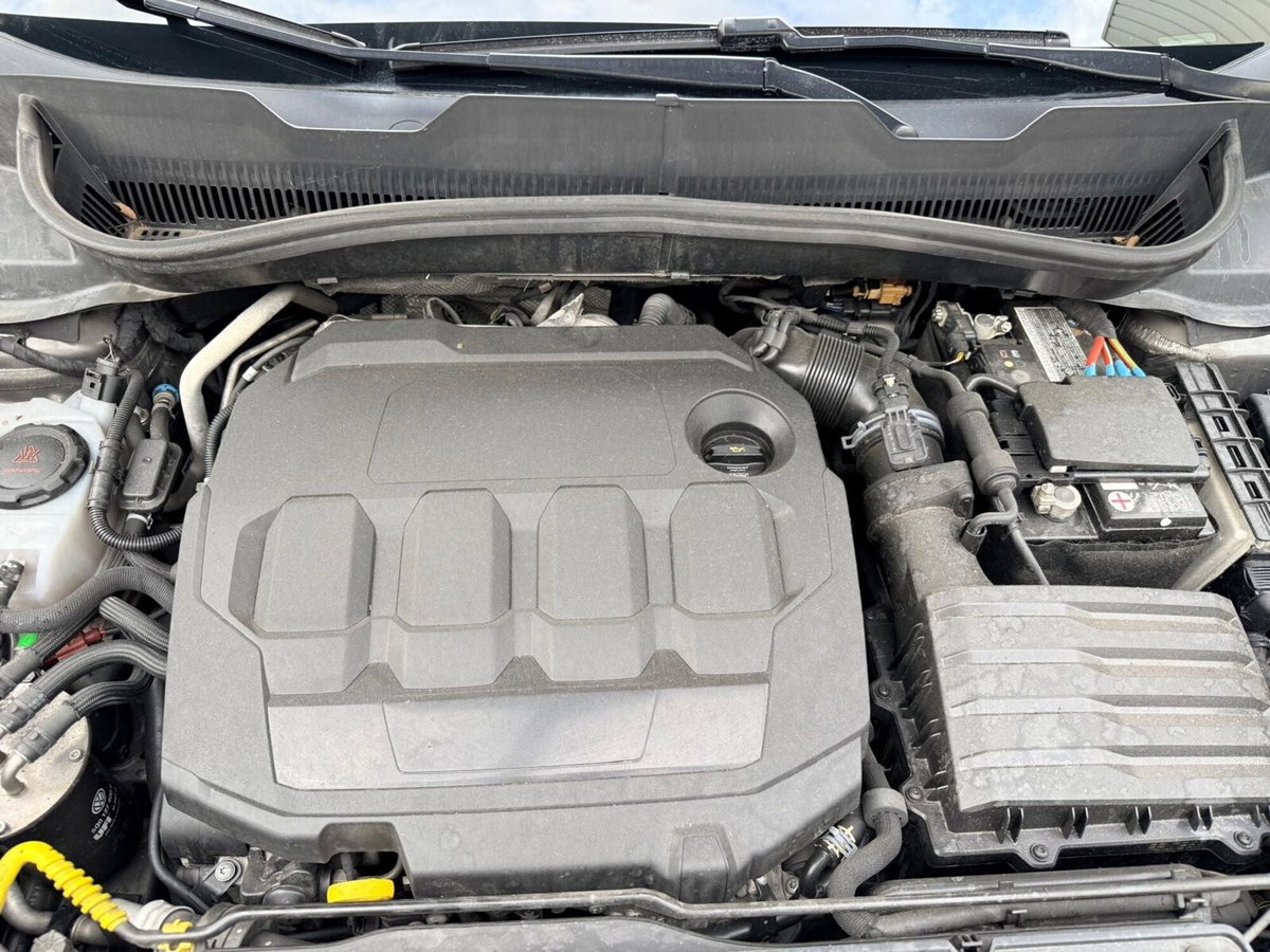 Volkswagen T-Cross 1.6 TDI SCR Urban BMT (15)