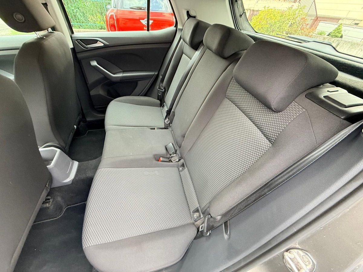 Volkswagen T-Cross 1.6 TDI SCR Urban BMT (9)