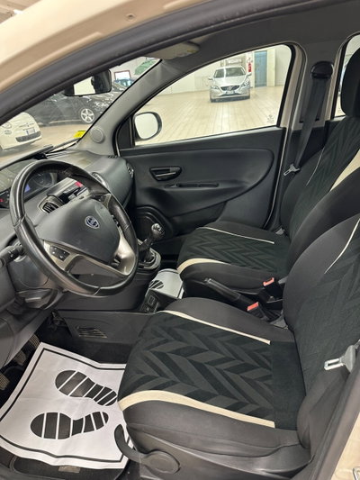 Lancia Ypsilon 1.3 MJT 16V 95 CV 5 porte S&S Gold (10)