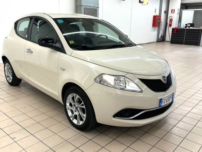 Lancia Ypsilon 1.3 MJT 16V 95 CV 5 porte S&S Gold (3)