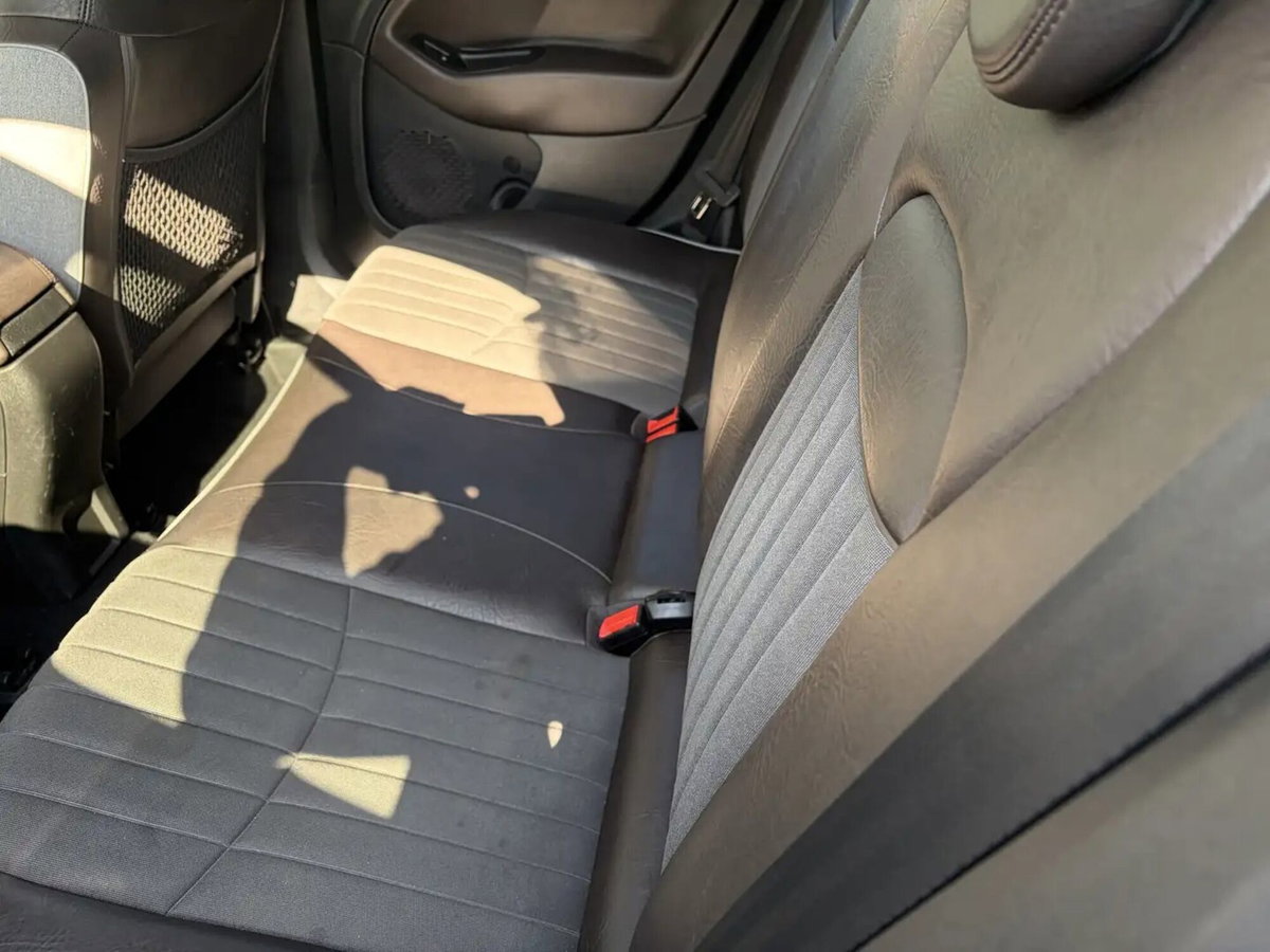 Fiat 500X 1.6 MultiJet 120 CV Lounge (11)