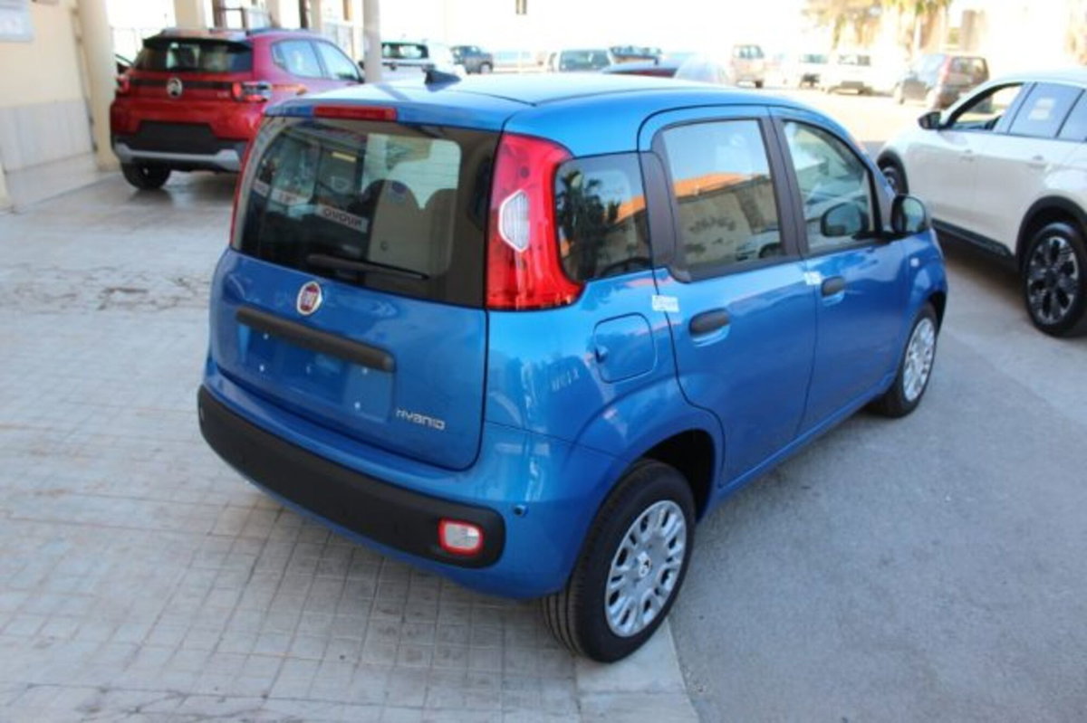 Fiat Pandina 1.0 firefly hybrid s&s 65cv (3)
