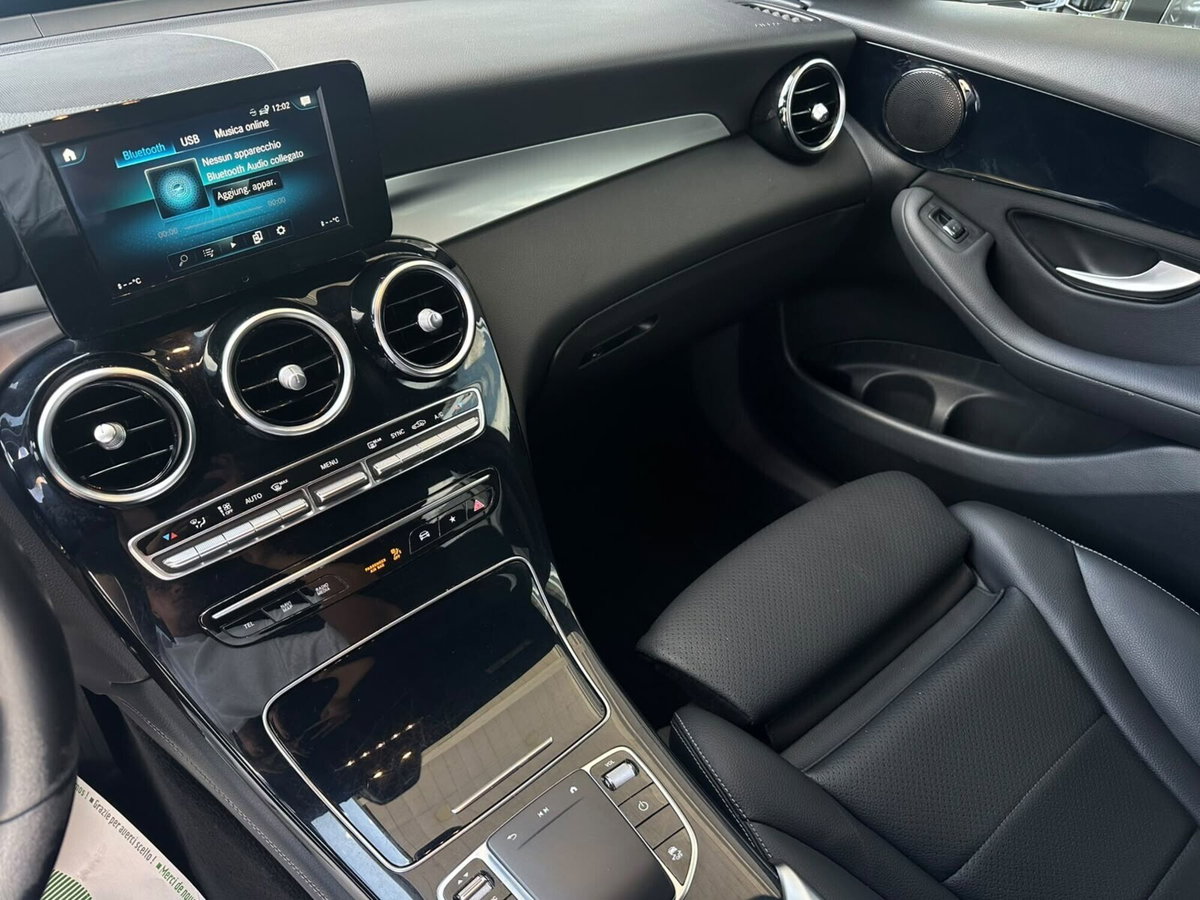Mercedes-Benz GLC Coupé 200 d 4Matic Coupé Sport (7)
