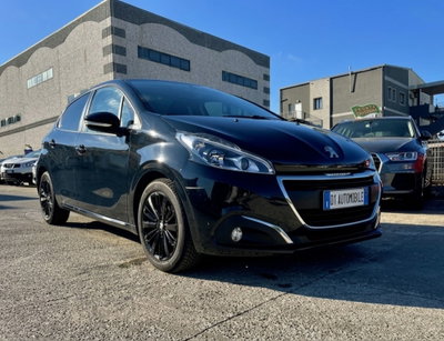 Peugeot 208 75 5 porte Black Line 2 (3)