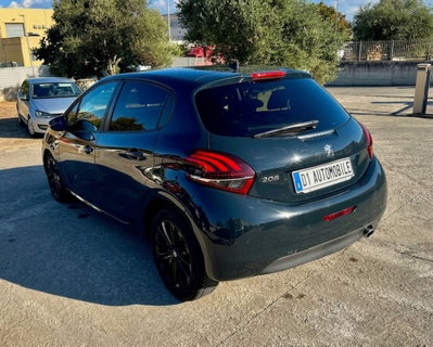 Peugeot 208 75 5 porte Black Line 2 (5)