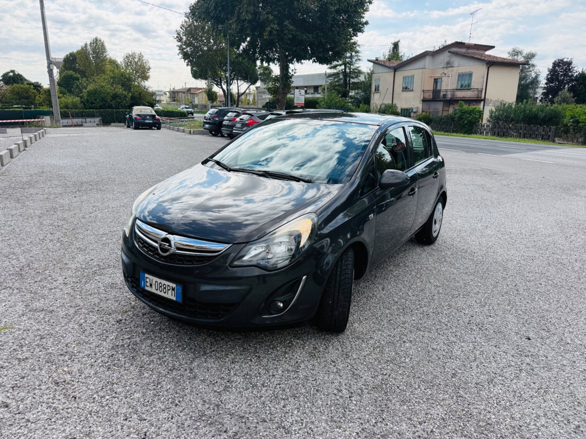 Opel Corsa 1.2 85CV 5 porte GPL-TECH Edition (3)