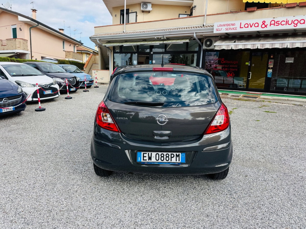 Opel Corsa 1.2 85CV 5 porte GPL-TECH Edition (6)
