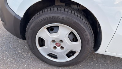 Fiat Fiorino 1.3 MJT 95CV Combinato (12)