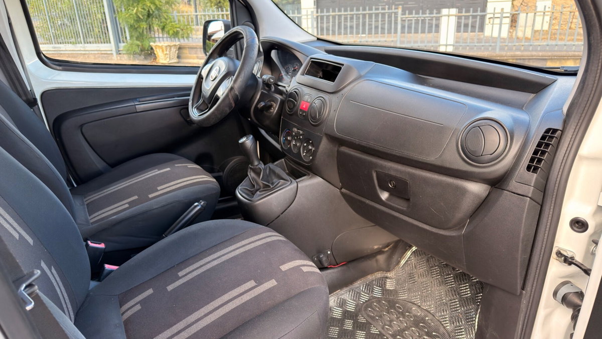 Fiat Fiorino 1.3 MJT 95CV Combinato (8)