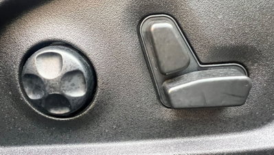 Jeep Compass 1.6 Multijet II 2WD 80° Anniversario (18)