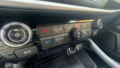 Jeep Compass 1.6 Multijet II 2WD 80° Anniversario (19)