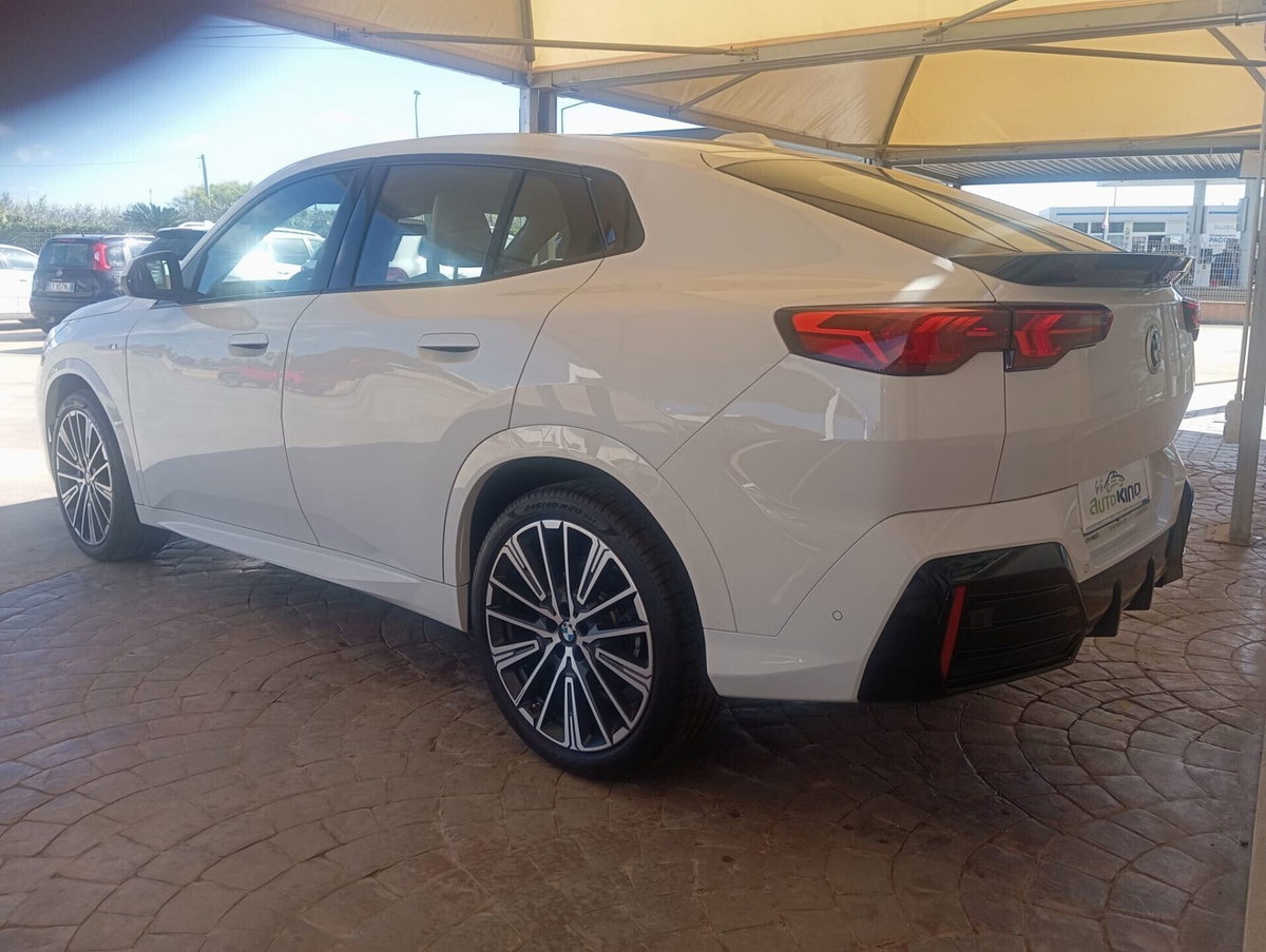 BMW X2 sdrive 18d MSport Pro auto (5)