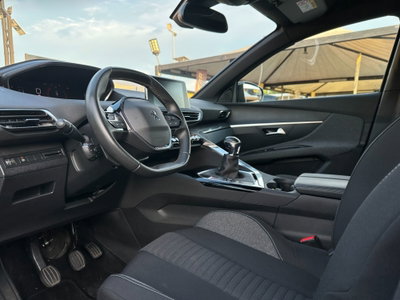 Peugeot 3008 PureTech Turbo 130 S&S EAT8 Active Pack (11)