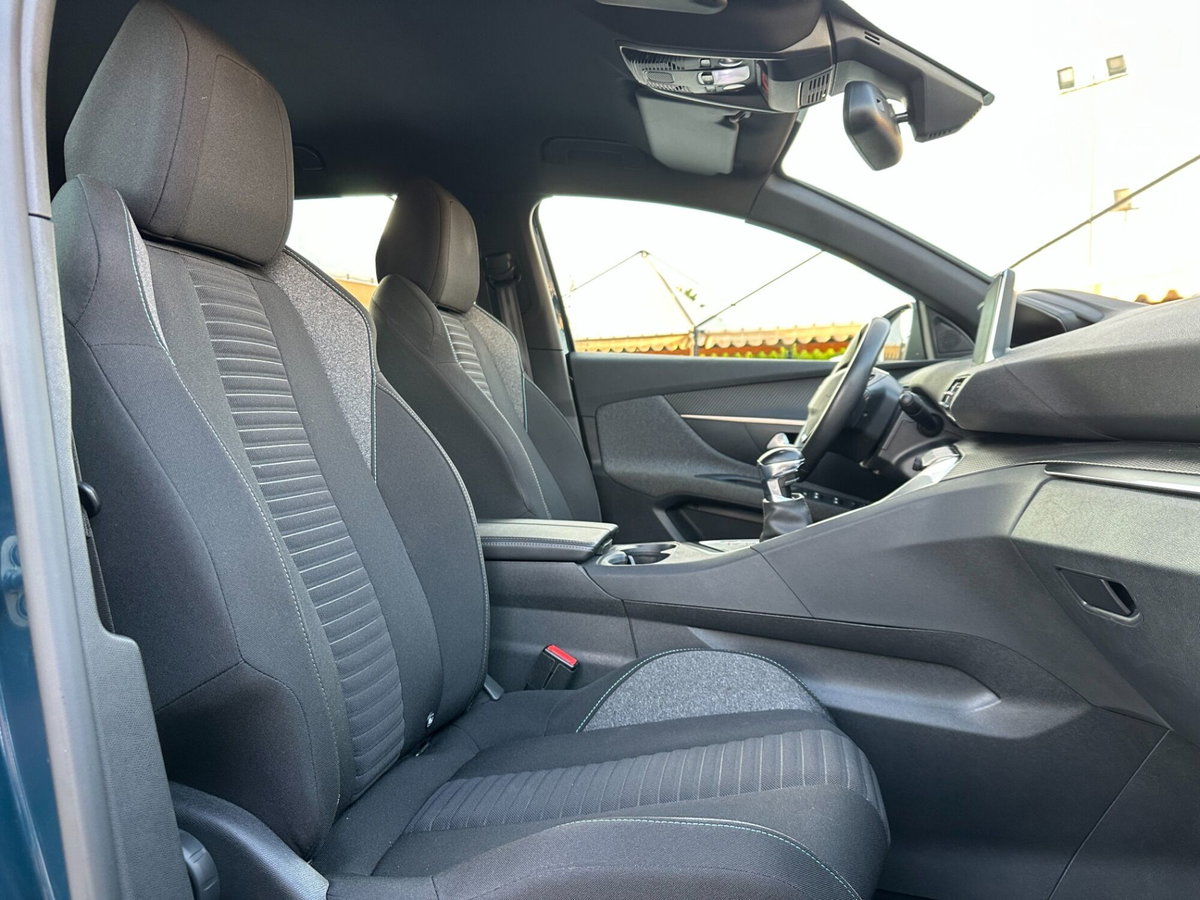 Peugeot 3008 PureTech Turbo 130 S&S EAT8 Active Pack (13)