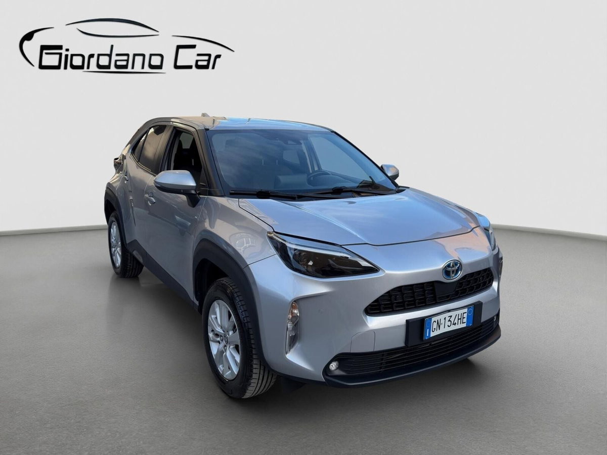 Toyota Yaris Cross 1.5h GR Sport Black Sky fwd 116cv e-cvt (3)