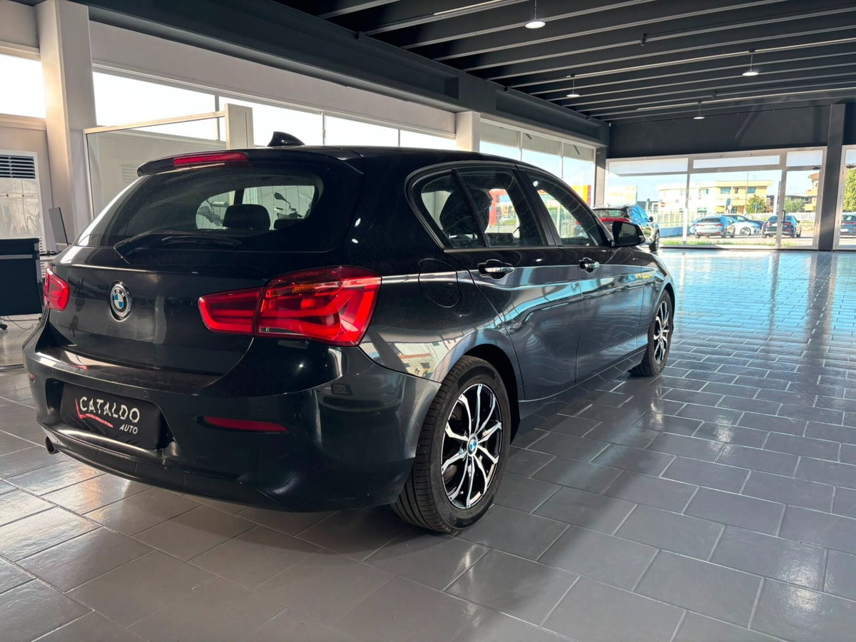 BMW Serie 1 116d 2.0 116CV cat 5 porte Attiva DPF (5)
