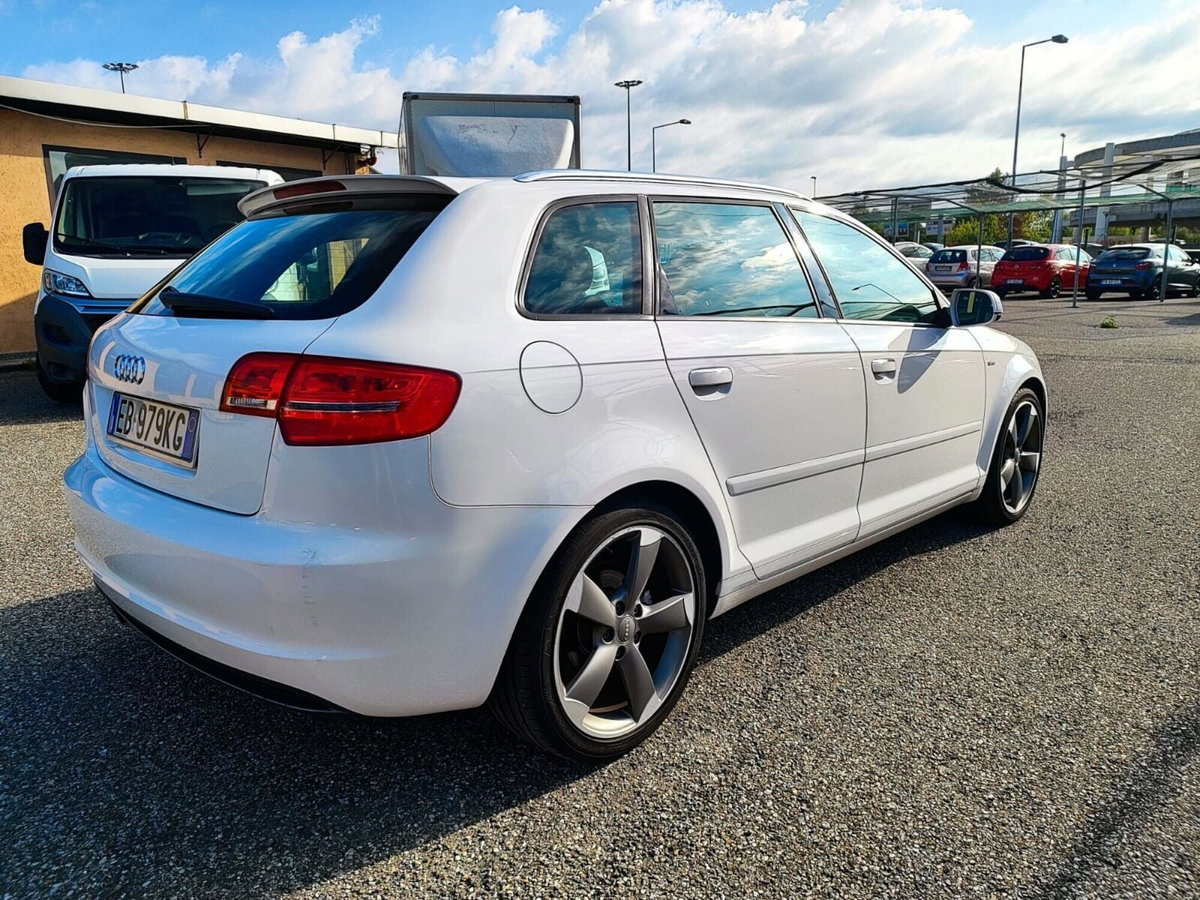 Audi A3 Sportback 1.8 TFSI Ambition (6)