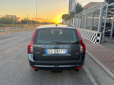 Volvo V50 D4 Geartronic Momentum (6)