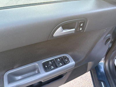 Volvo V50 D4 Geartronic Momentum (9)